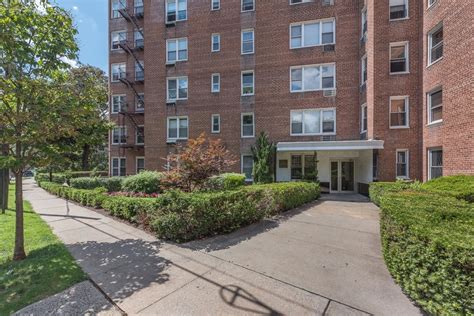 3636 Greystone Avenue #1C $230,000 1 Bed 1 Bath 750 ft² Listing by Douglas Elliman (575 Madison Avenue, New York, NY 10022) Sale in Spuyten Duyvil 3015 Riverdale Avenue #2A. $288,500. Price decreased by $7,000 Sale in Spuyten Duyvil 3015 Riverdale Avenue #2A $288,500 ...