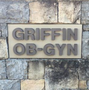 Griffin obgyn. Griffin Ob-Gyn Clinic contact info: Phone number: (678) 972-1800 Website: www.griffinobgyn.com What does Griffin Ob-Gyn Clinic do? Griffin Ob-Gyn Clinic PA is a company that operates in the Hospital & Health Care industry. 