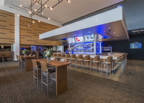 Studio Movie Grill opened its Glendale location in October 2019 mere months before the pandemic hit. Before it became an SMG, it was a MGN Five Star Cinema. According to its website, LOOK Dine-in .... 