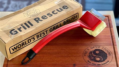 Grill.rescue. Grill Rescue. (129) Questions & Answers (6) Thick locking tabs and polypropylene handles provide strong grip. Fire resistant absorbent fiber cleaning head for tough cleaning. Rust-resistant stainless steel scraper provides durable use. View Full Product Details. Read page 2 of our customer reviews for more information on the Grill … 