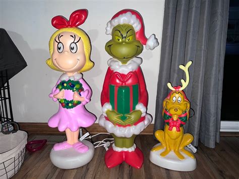 The Grinch Dr Seuss Christmas Santa 24” Light Up Blow Mold Xmas Decor