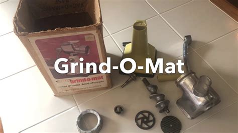 Grind a mat. List of Items by ＂Grind-O-Mat＂ Size: 5.5" x 8". 14 pages. Text unmarked . Binding is tight, covers and spine fully intact. 