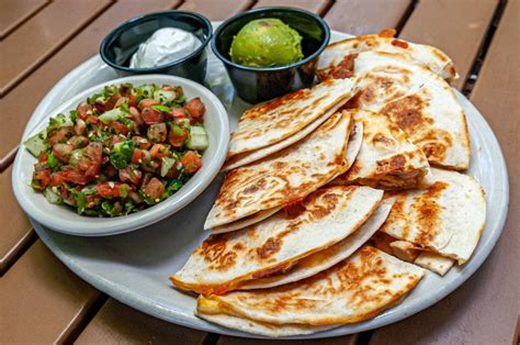 Grins san marcos. Grins Restaurant, San Marcos, Texas. 6,658 likes · 74 talking about this · 44,065 were here. Your #1 Spot For World Famous Hamburgers, Sizzlin' Fajitas & Frozen Ritas. The waitstaff is always 