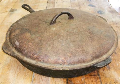 18 watchers. Griswold Large Logo #2, 6" Smooth Bottom Cast Iron Skillet, #703, Restored. Pre-Owned. $932.00. twoo32 (1,838) 100%. or Best Offer. +$22.55 shipping. 11 watchers. Griswold No. 2 Cast Iron Skillet ERIE PA 703 Large Logo Rare Nice Nickel Plated.. 