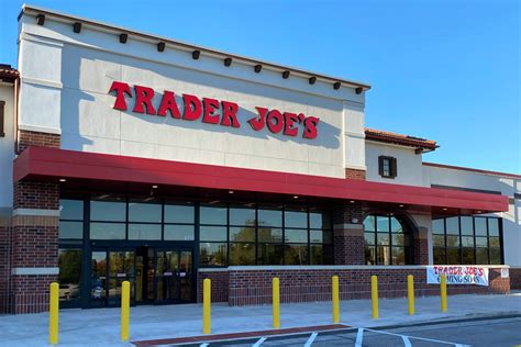 Grocery Store in Fort Wayne 46804 - Trader Joe