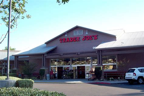 Grocery Store in San Diego 92131 - Trader Joe