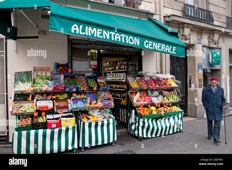 Grocery or supermarket nearby Damas Alimentation Générale …