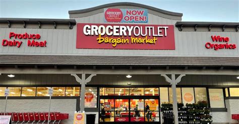 Grocery outlet stores in california. 26 Oct 2023 ... Jessica Carrera and her husband Eric are the owners of the new store in a community desperately in need of affordable food options. "We're going ... 