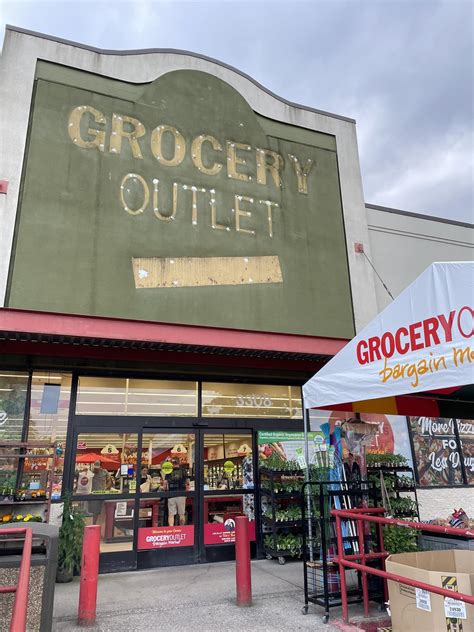 Grocery outlet washougal. We got this new fixtures for gardening tools and chimes for easy viewing.. Check it out guys.. We think it’s very cool..! #gardening #everyone #everyday #savemoney. @ Camas Washougal... 