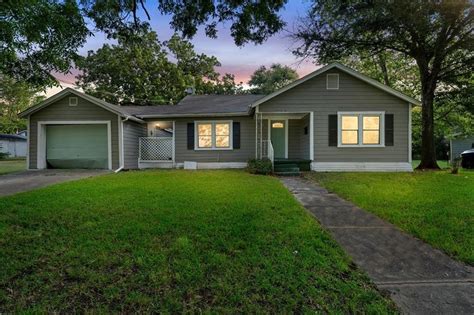 Groesbeck, TX Real Estate & Homes For Sale - Trulia Real Estate Search