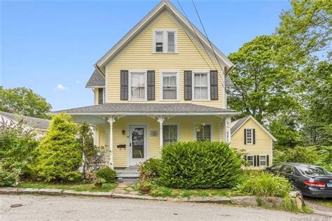 Groton homes for sale. Sold - 16 Townsend Rd, Groton, MA - $400,000. View details, map and photos of this single family property with 1 bedrooms and 2 total baths. MLS# 73193107. 