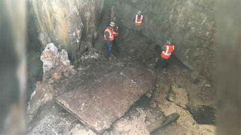 Ground collapse reveals giant cave under Texas …