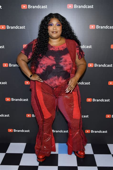 Group of Lizzo’s dancers release statement defending singer