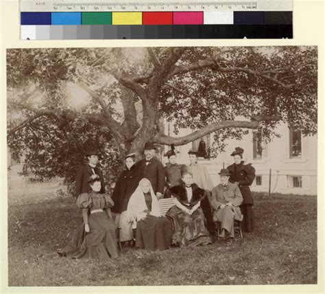 Group portrait of Henry E. Huntington and family in Oneonta, New …