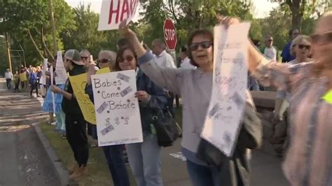 Group protests planned closure of maternity ward at Leominster hospital 