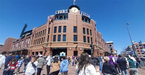 Group speaks out against alcohol sales extension at Rockies games