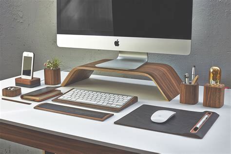 Grove made. Grovemade® offers a range of minimalist and functional products for home, office and EDC, such as desk shelves, laptop stands, desk pads and laptop stands. All products are … 