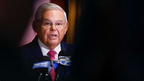 Growing number of Senate Democrats call for Menendez to resign amid federal indictment