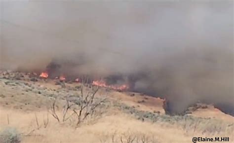 Growing widlfire in central Washington prompts evacuations and threatens homes and farms