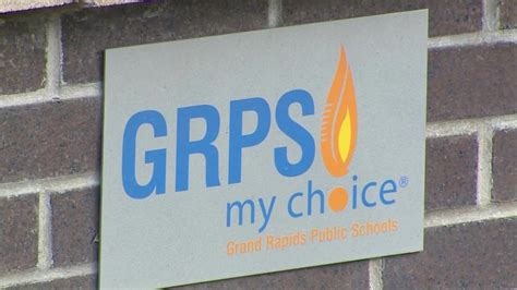 GRPS closing school Tuesday amid boil water advisory by: Corinne Moore, Anna Skog, Byron Tollefson, Michael Oszust. Posted: Mar 18, 2024 / 12:01 PM EDT. Updated: Mar 18, 2024 / 04:27 PM EDT.