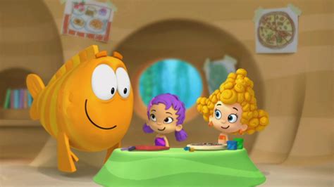 Property of NickelodeonThis song is from the "Bubble Guppies" episode "The Grumpfish Special" where the guppies sing about eating at a restaurant.. 