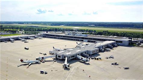 Gso airport. Complete aeronautical information about Piedmont Triad International Airport (Greensboro, NC, USA), including location, runways, taxiways, navaids, radio frequencies ... 