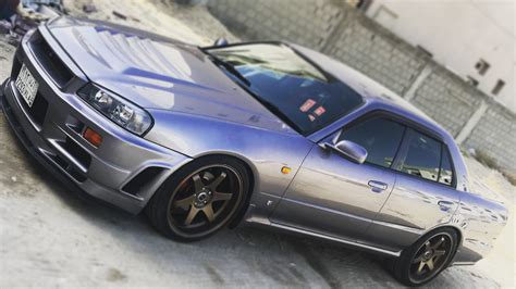 Gtr er34. The second movie in the franchise, 2003’s 2 Fast 2 Furious, saw another iconic automobile rise to stardom: the 1999 Nissan Skyline GT-R R34, driven by Paul Walker’s Brian O'Conner. Already a ... 
