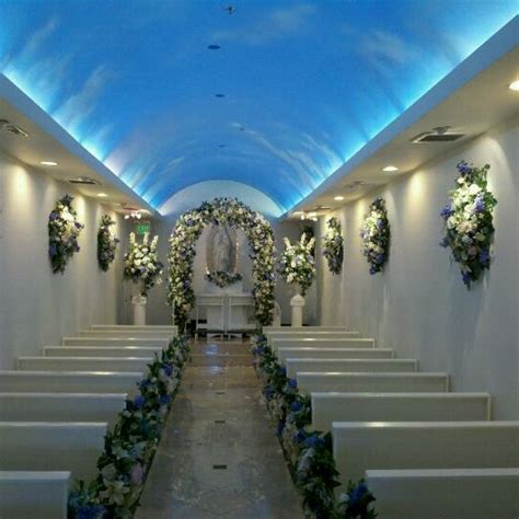 Guadalupe wedding chapel. Guadalupe Wedding Chapel is proud to present Los Angeles our exclusive VIP Chapel. We are still on Broadway! Our home since 1971. This location was created to have a double feature. The first function as an elegant and modern Banquet Hall for 100 guests. The second an intimate and exclusive Chapel for your ceremony with family and friends. 