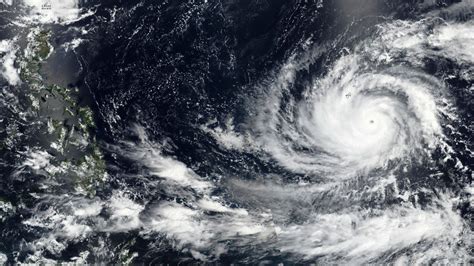 Guam stocks up, battens down as super typhoon nears