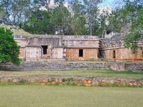 Guide to uxmal and the puuc region kabah sayil and labna. - Daily warm ups nonfiction reading grd 4.