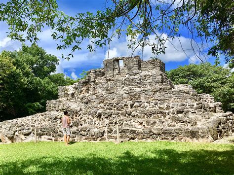 Read Guide To The Mayan Ruins Of San Gevasio Cozumel Mexico By Ric Hajovsky