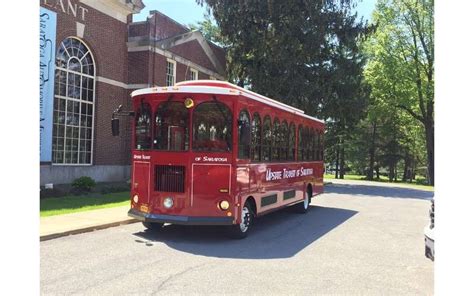 Guided trolley tours of Saratoga Springs
