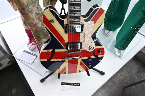 Guitar That Broke Oasis Up For Auction In Paris Barron