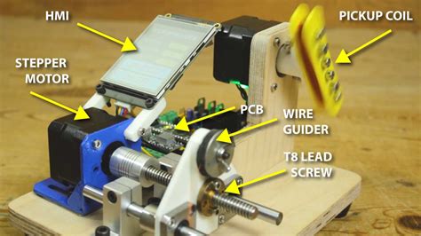 Guitar pickup winder with auto-transverse wire feed