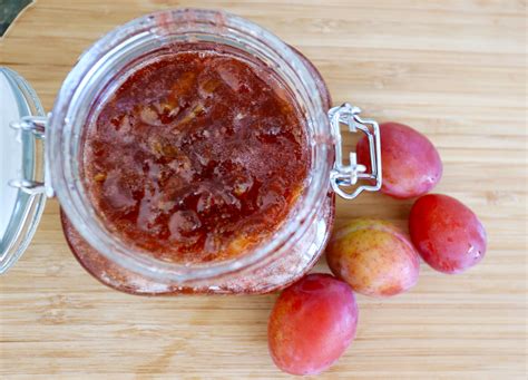 Gula plommon recept