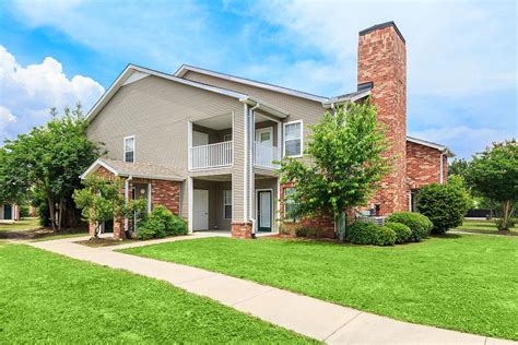 Gulfport apartments. 5 days ago · 1 of 19. Bayou Landing. 9245 Cuandet Road, Gulfport MS 39503 (228) 300-7109. $1,049+. Rent Savings. 7 units available. 1 bed • 2 bed • 3 bed. In unit laundry, Patio / balcony, Hardwood floors, Dishwasher, Pet friendly, 24hr maintenance + more. View all details. 
