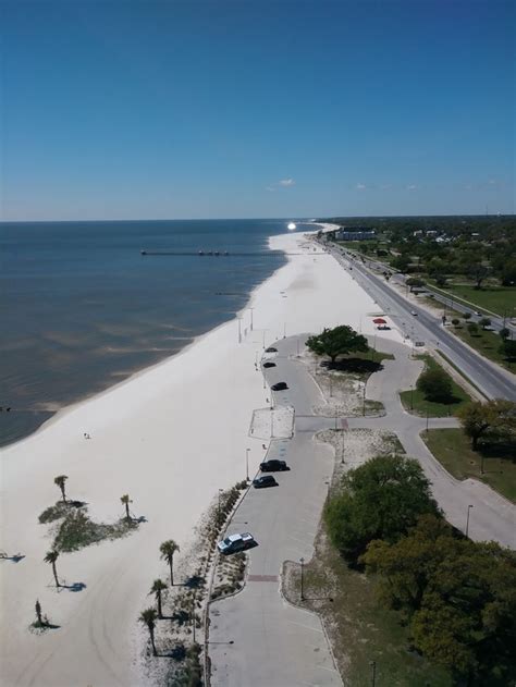 Gulfport mississippi beaches. Current and future radar maps for assessing areas of precipitation, type, and intensity. Currently Viewing. RealVue™ Satellite. See a real view of Earth from space, providing a detailed view of ... 