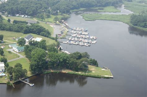 Gulls Way campground facilities include: Individual electric meters Water & sewer 2 Swimming pools, sizes 30' x 60' Bathhouses Boat ramp Fish Cleaning Station (2019 Delaware Fishing Guide (PDF)) Marina (130 wet slips) Tide Charts (Our channel and marina are approximately 4' - 6' in depth. This is a NO WAKE zone, so please drive slow.. 