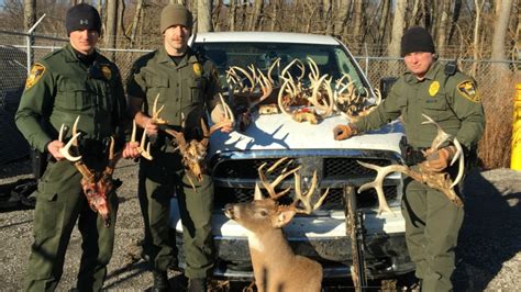 Gun season for deer indiana. Testing of deer for Chronic Wasting Disease by IDNR personnel will occur (so long as funding is available) during the Firearm Deer Season dates Nov. 22 - 24, 2024 and Dec. 5 - 8, 2024. Lottery Application Dates 