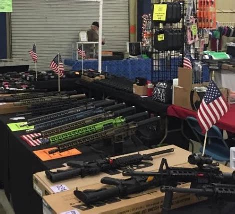 Apr 2, 2022 · The Fort Walton Beach Gun Show will be held at N.W. Florida Fairgrounds and hosted by North Florida Gun & Knife Shows. All state, local and federal firearm laws apply. Venue Information. Northwest Florida Fairgrounds. 1958 Lewis Turner Blvd. Fort Walton Beach, FL 32547. Latitude: 30.44637 Longitude: -86.62619. Promoter Information . 