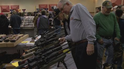 Gun show kingsport. Show is advertised on Me TV, billboards and the internet. Door Prizes, Free Gun Giveaway. The Jericho Shrine Gun & Knife Show will be held on Dec 2nd-3rd, 2023 in Kingsport, TN. This Kingsport gun show is held at Jericho Shrine Temple and hosted by Jericho Shrine. All federal and local firearm laws and ordinances must be obeyed. 