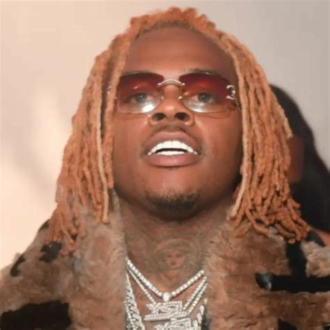 Yeah, yeah (Let's go) [Young Thug] Bitch got a Backwood on her nightstand, she must be fuckin' with Gunna (Yeah, yeah) I fuck with slatts and we come to eat racks and I came with some fuckin' piranhas (Yeah) [Gunna, Young Thug] All this Biscotti I got in my 'Wood, need somebody grow me a tree (Tree). 