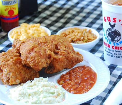 Guss famous fried chicken. Gus'sWorld FamousFried Chicken. We are a full service restaurant that proudly serves southern-style, hot & spicy, hand-battered fried chicken. Founded in Mason, … 