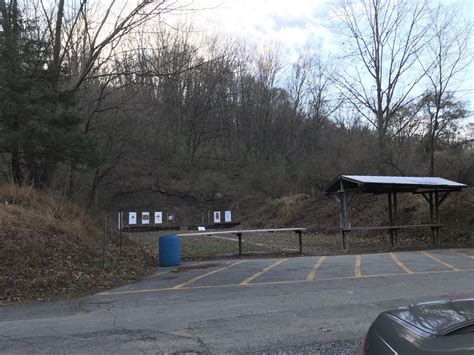 Guthsville rod & gun club. Private shooting facility requiring annual membership. Includes shoot schedules, range hours, member news and directions. 