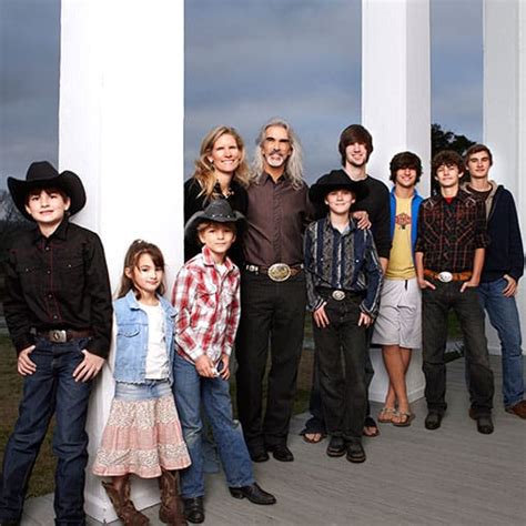 Guy penrod and family. For Guy Penrod, he is not only successful as a singer and songwriter, but he is also a great family man. He has been married to his wife for many years now, and together they have been blessed with 8 kids. 