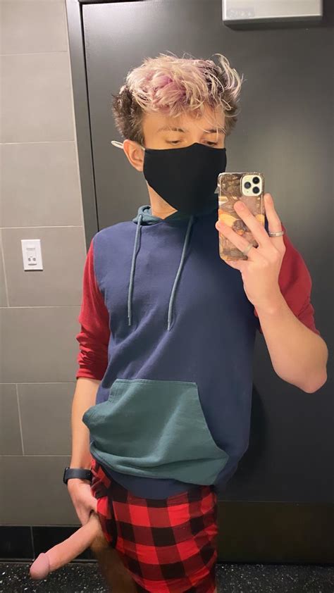 Guy with boner naked. .  <a href=https://expertpro66.ru/z3m8ak/floyd-funeral-home-lu...