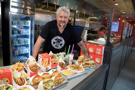 Guys chicken. Chicken Guy! Livonia is located at 30130 Plymouth Road. It will be open daily from 11 a.m. until 9 p.m. The idea for the restaurant chain came from chef, restauranteur and TV personality Guy Fieri ... 