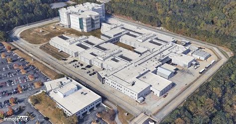 Gwinnett county jail phone number. .  <a href=http://staging-stripesync.t...