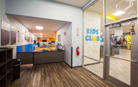 Gym and daycare. Top 10 Best gyms with childcare Near Tampa, Florida. 1. Northwest Hillsborough Family YMCA. “Great gym and lots of fantastic equipment. Truly enjoyed it during my two weeks in Tampa!” more. 2. EōS Fitness. “Eos Fitness is by far the best gym in the Westchase and Citrus Park area of Tampa!” more. 