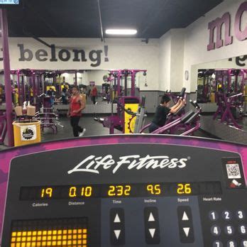 Gym in Moline, IL 4401 16th St Planet Fitness